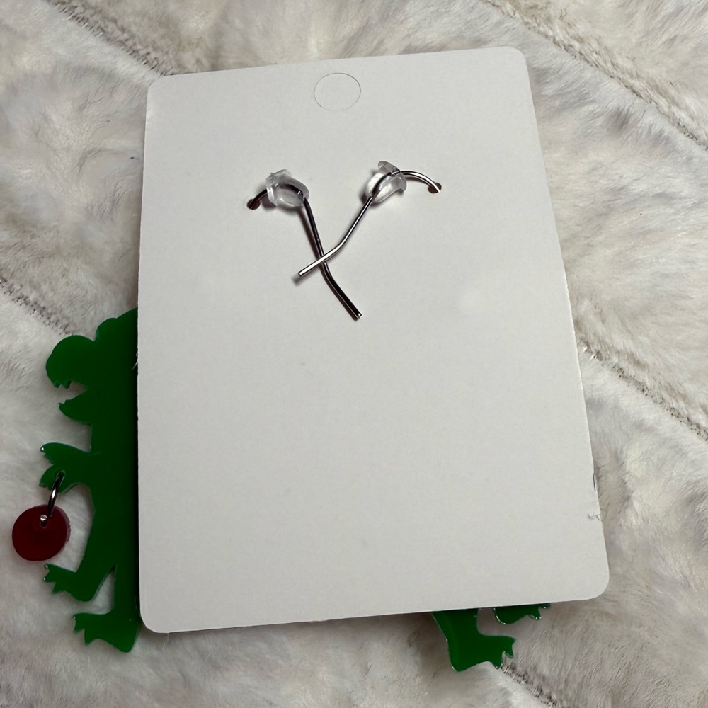 Glitter dinosaur 🦖 Christmas earrings - Picture 4 of 4
